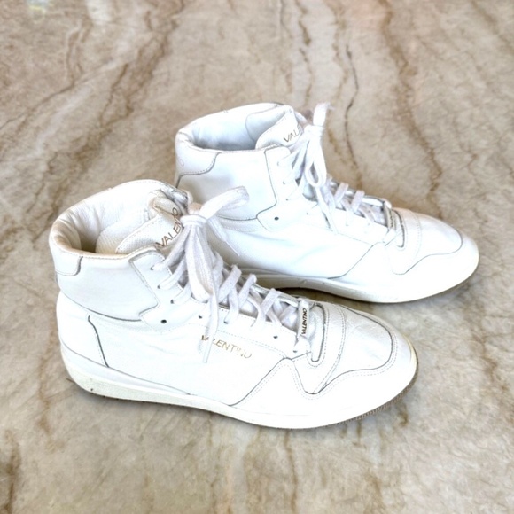 Valentino ~ White Leather High Top Sneakers ~ Men's US 8 / EU 41; Italy - Picture 5 of 15